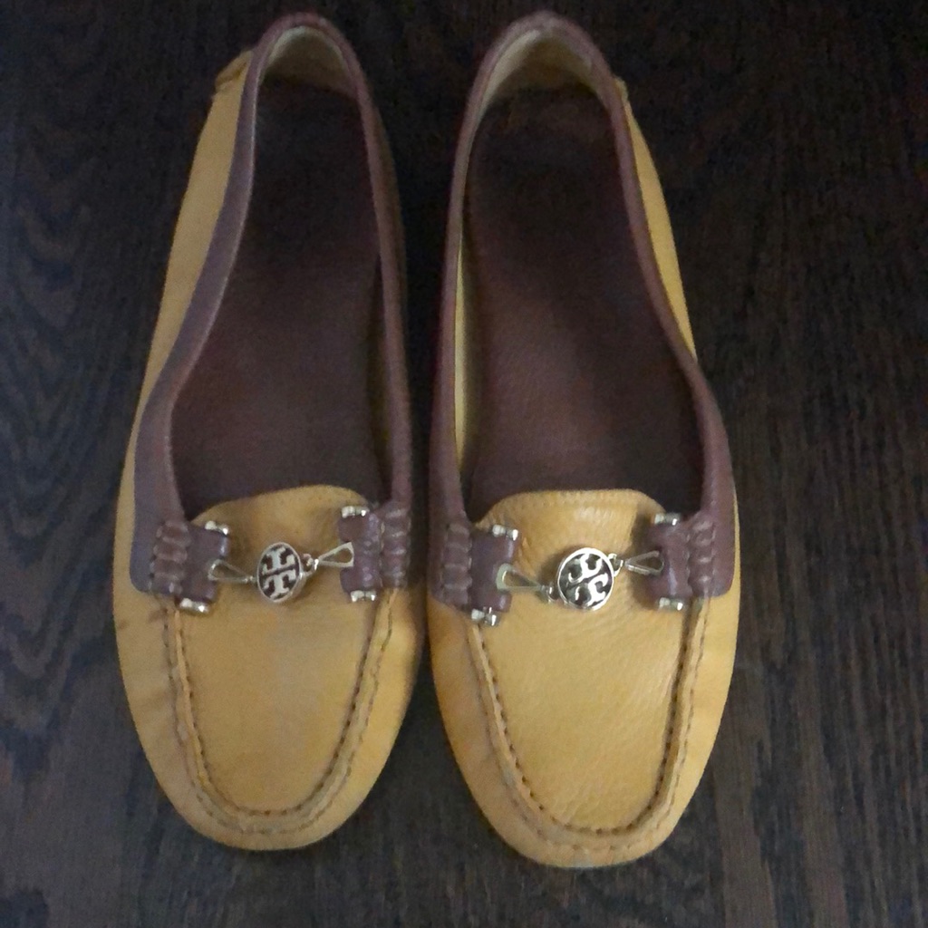 Tory Burch Yellow Loafer 9.5